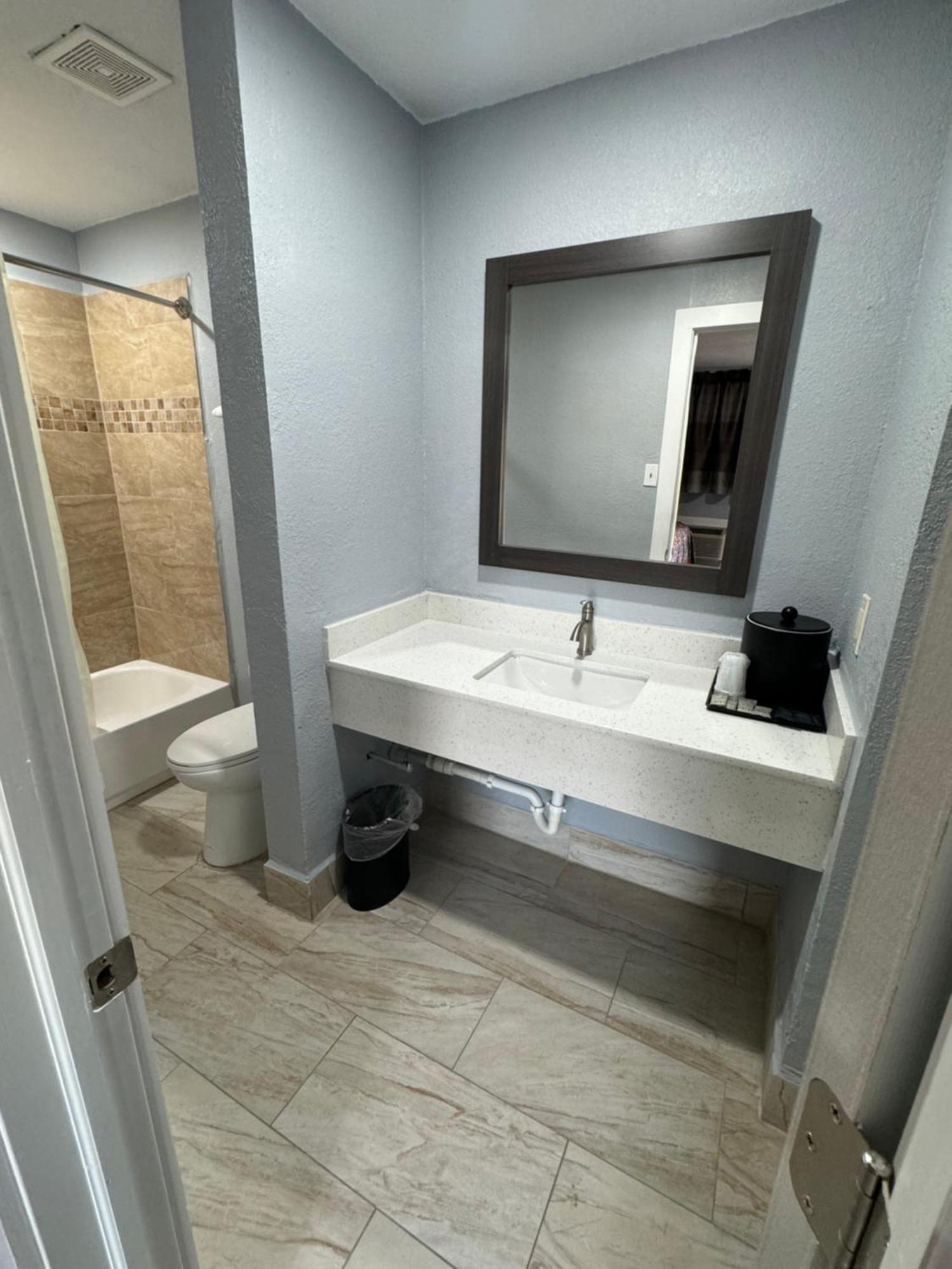 America'S Value Inn Oakhurst Экстерьер фото